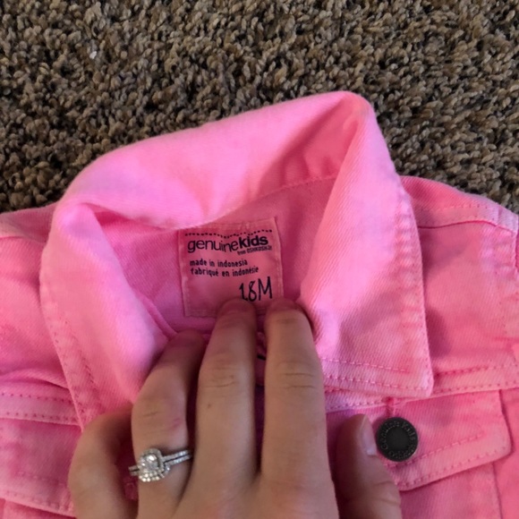 SOLD Toddler girls pink jacket - Picture 3 of 4